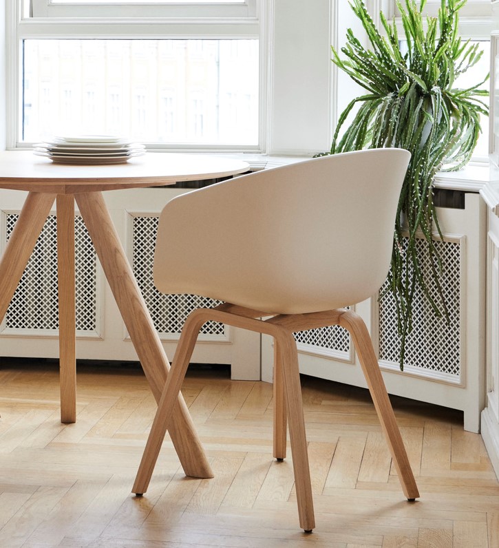 30% Hay AAC 22 Soaped oak Cream White Shell Olen Mobel Hay AAC 22 SALG Olen Mobel