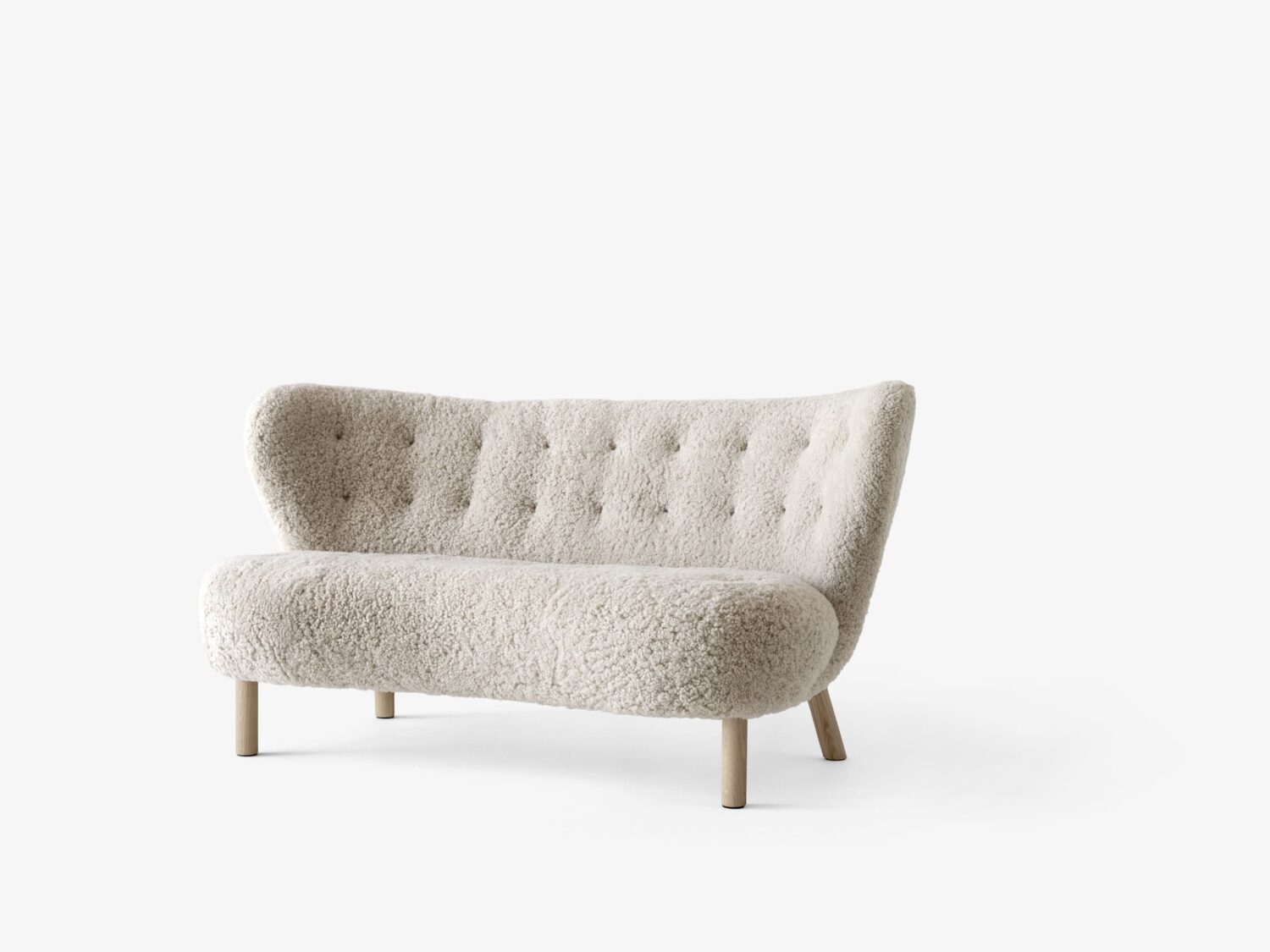 -20% &Tradition Little Petra Sofa VB2 – Sheepskin Moonlight – Oiled Oak. 150x80cm.