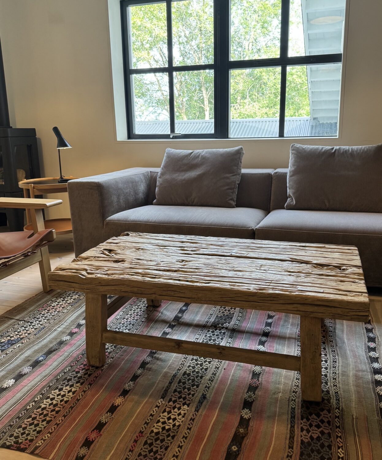 Vintage bord 120x65cm Høyde 40cm